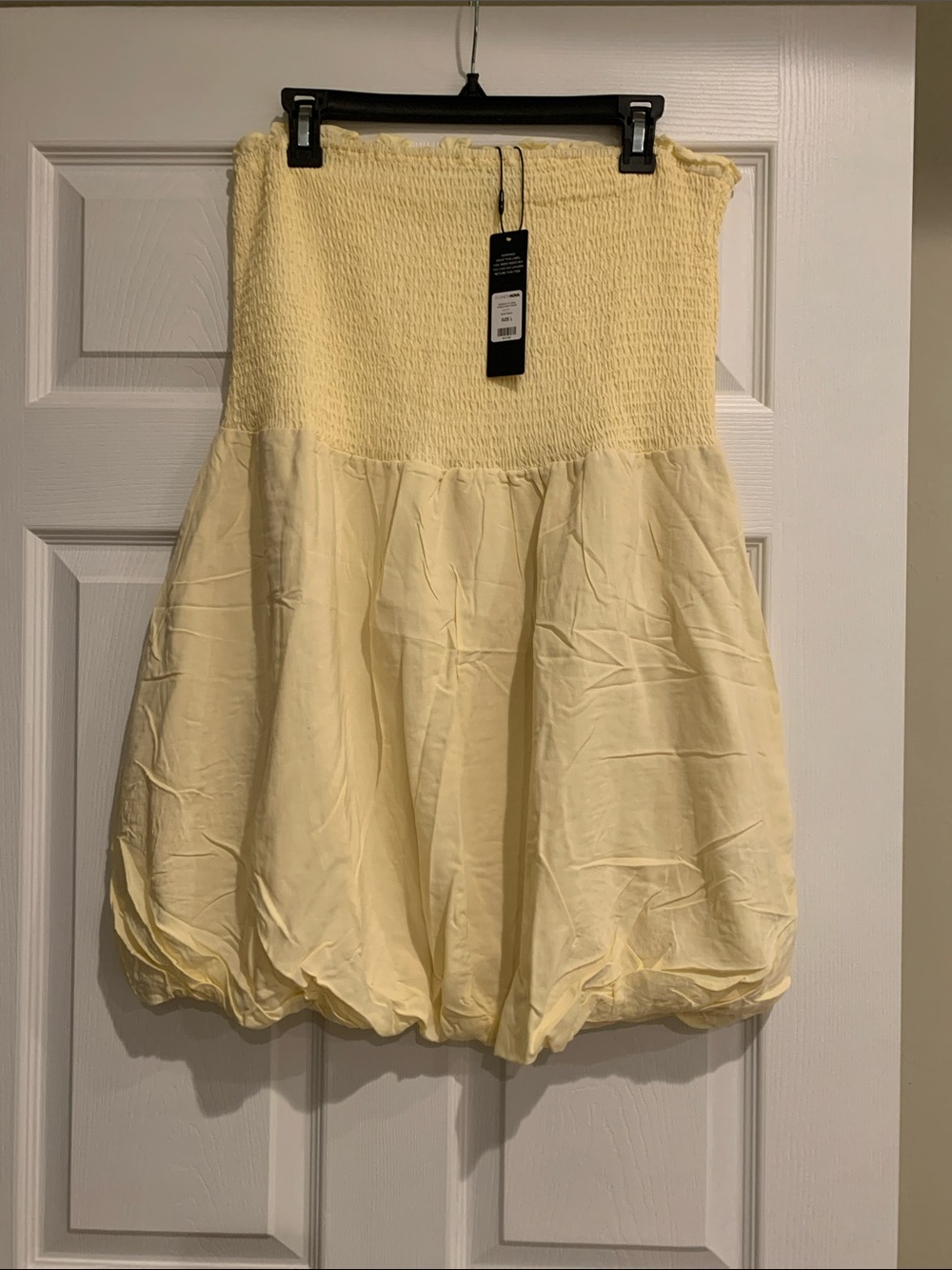 Fashion Nova Pale Yellow Smocked Bubble Hem Mini Skirt - Picture 1 of 1